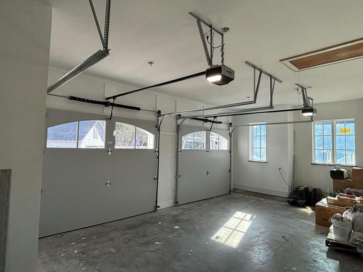 Arizona Garage Door Technicians